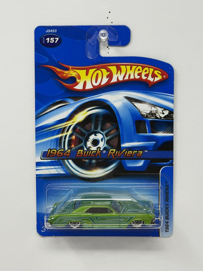 Hot Wheels 1964 Buick Riviera 1:64 Diecast Green