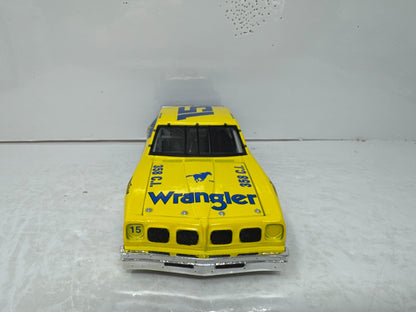 Action Nascar Legendary #15 Dale Earnhardt Wrangler 1979 Ventura 1:24 Diecast