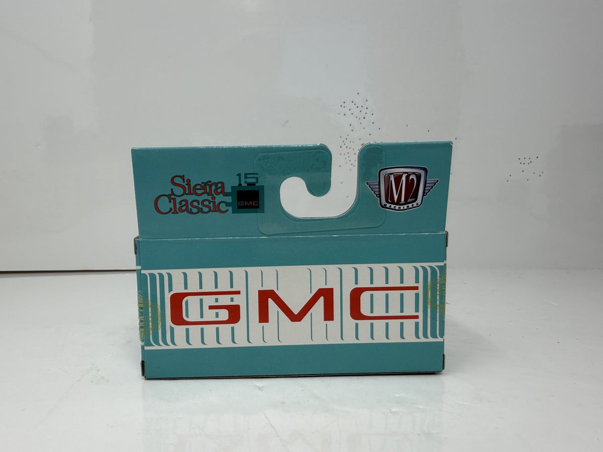 M2 Machines GMC 1976 GMC Sierra Grande 15 1:64 Diecast