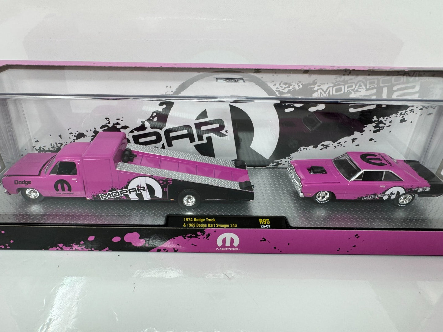 M2 Machines Mopar 1974 Dodge Truck & 1969 Dodge Dart Swinger 340 1:64 Diecast