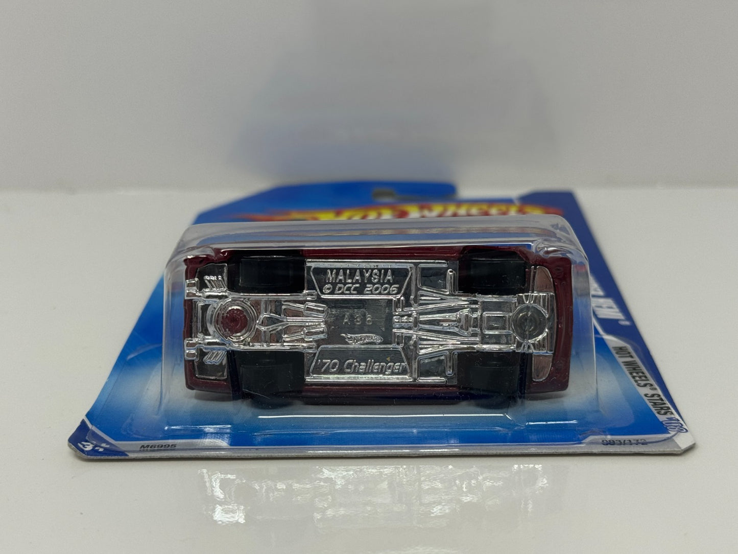 Hot Wheels Stars 1970 Dodge Challenger Hemi 1:64 Diecast Burgundy
