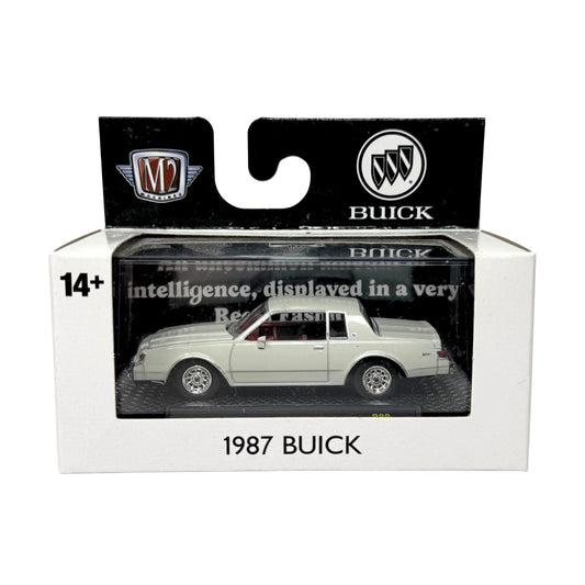 M2 Machines Buick 1987 Buick Regal Limited 1:64 Diecast White