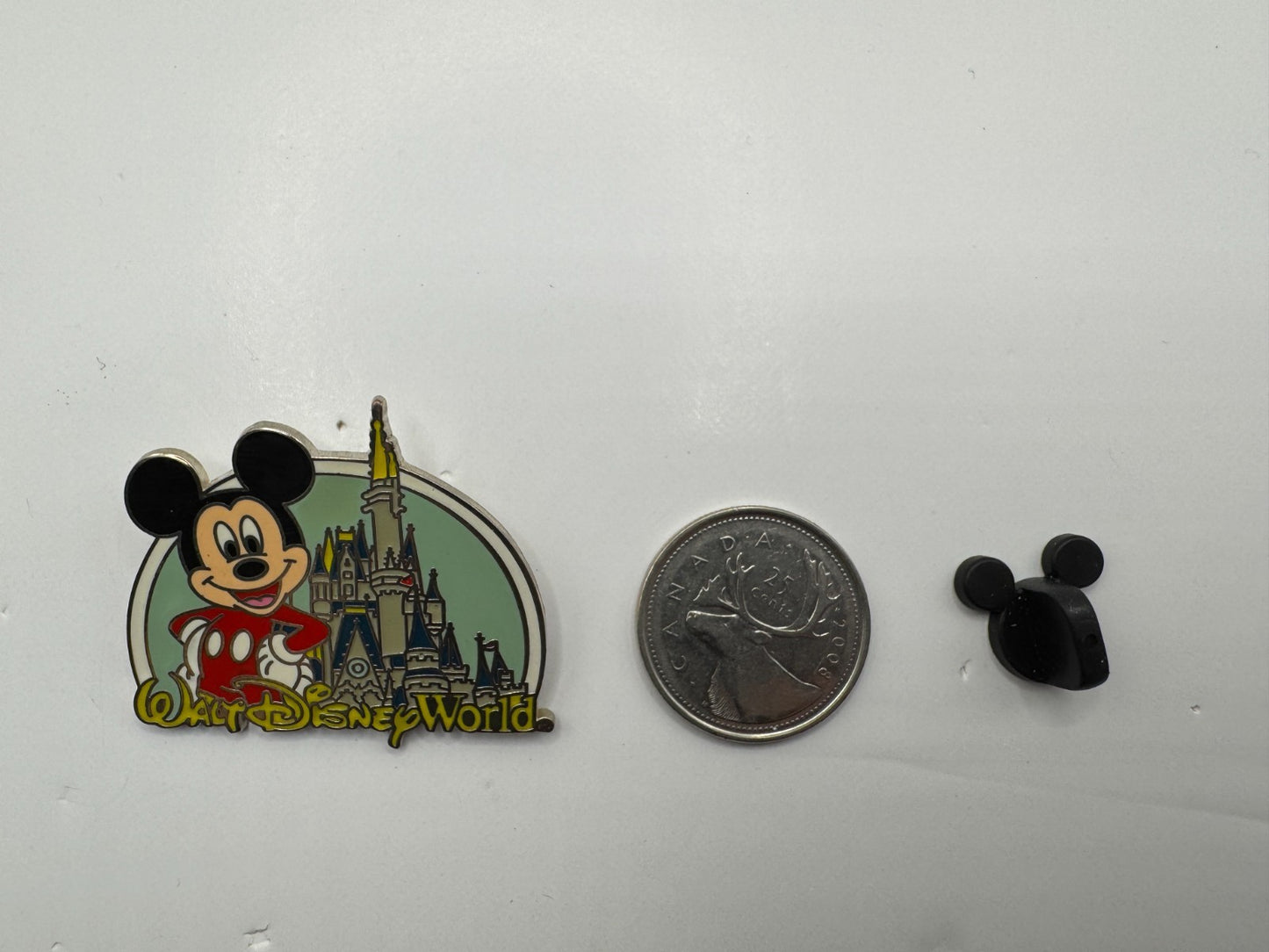 WDW Disney Mickey Mouse Where Dreams Come True Starter Trading Pin DC2S11