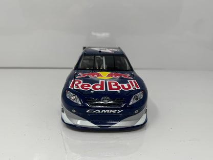 Lionel NASCAR Kasey Kahne #4 Red Bull 2011 Toyota Camry 1:24 Diecast