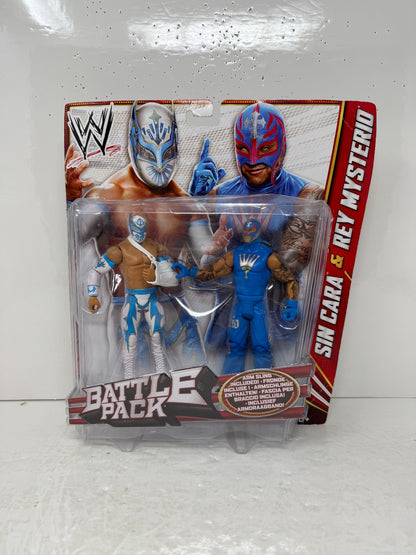 WWE Battle Pack Sin Cara vs Rey Mysterio Wrestling Figures Mattel