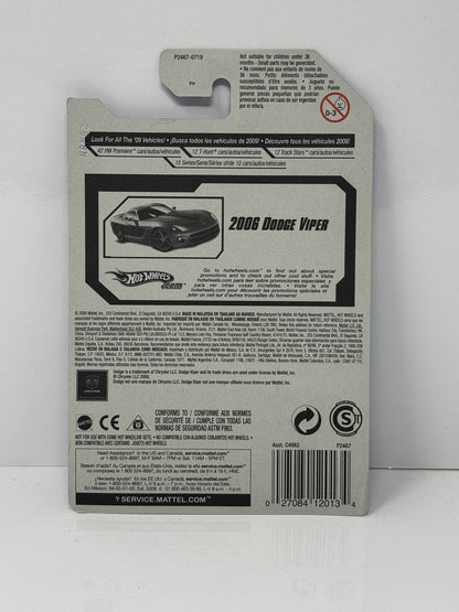 Hot Wheels Dream Garage 2006 Dodge Viper Red Stripe 1:64 Diecast