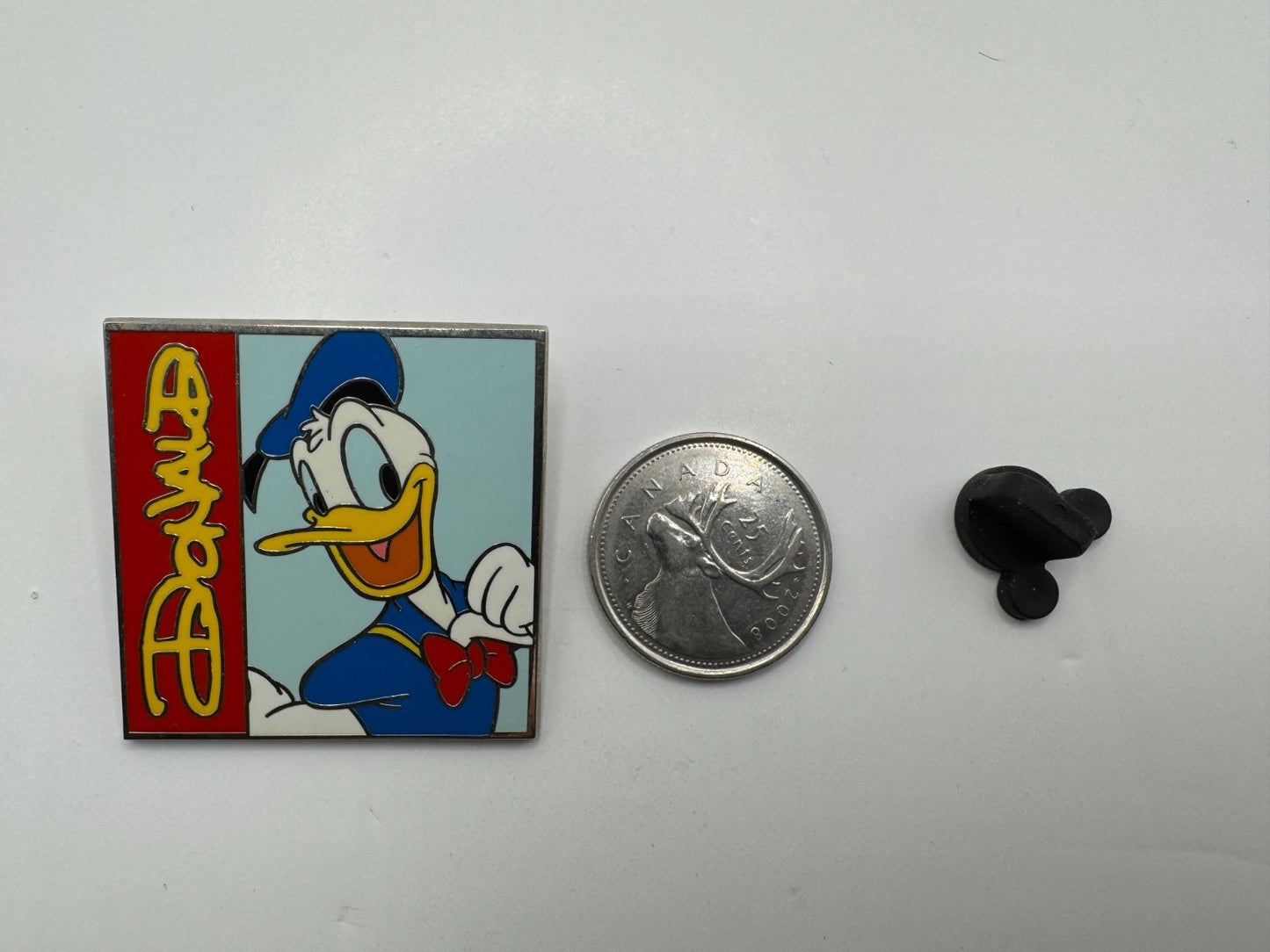 Disney Donald Duck Deluxe Starter Trading Pin DC2S10