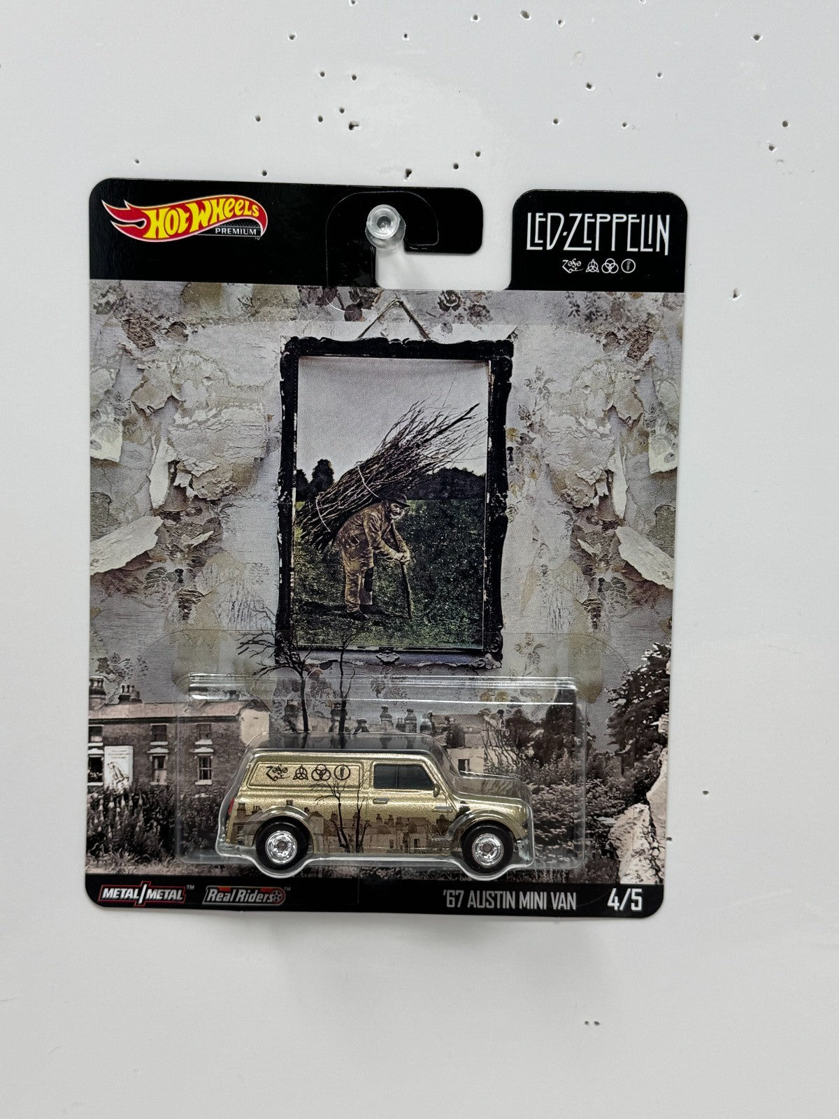Hot Wheels Premium Led Zeppelin 1967 Austin Mini Van 1:64 Diecast
