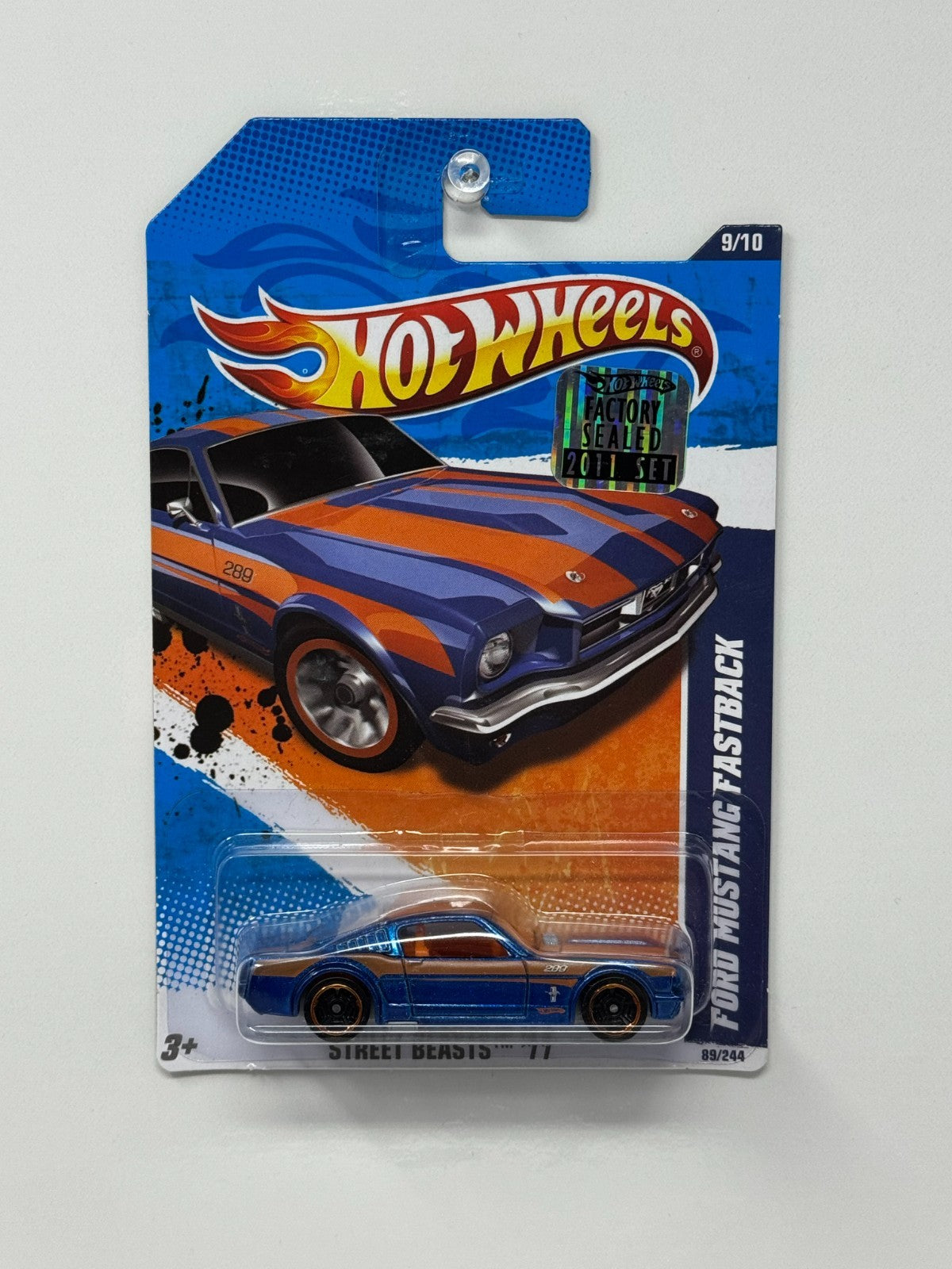 Hot Wheels Street Beasts Ford Mustang Fastback 1:64 Diecast Blue