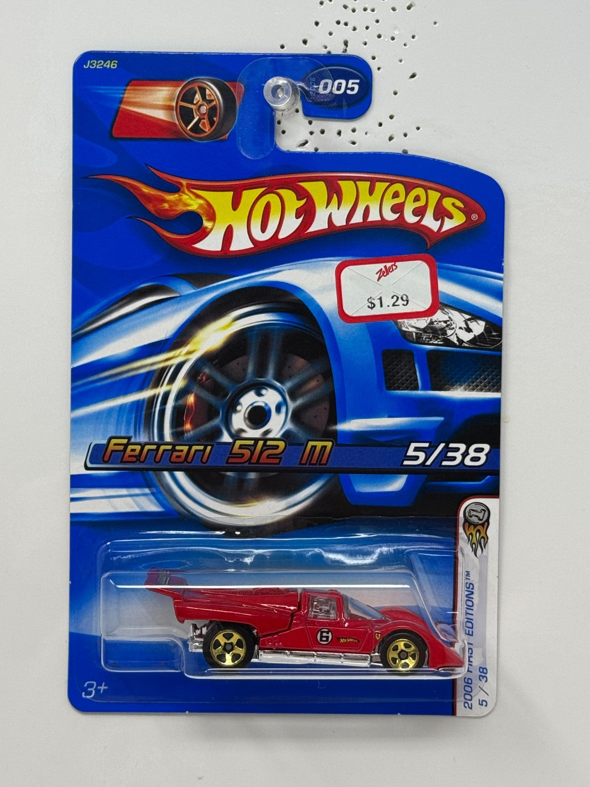Hot Wheels 2006 First Editions Ferrari F512 M 1:64 Diecast