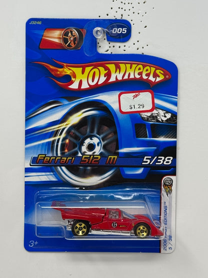Hot Wheels 2006 First Editions Ferrari F512 M 1:64 Diecast