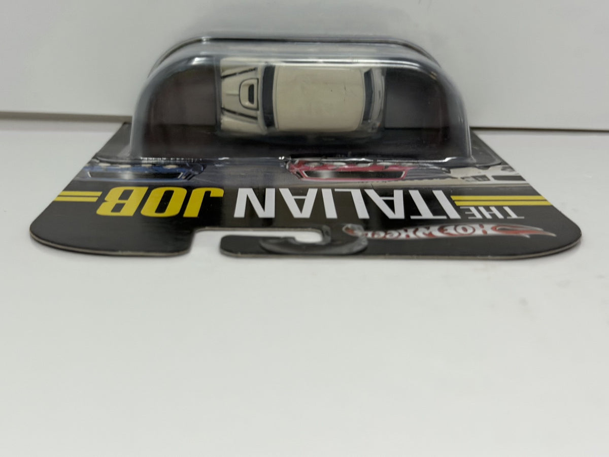 Hot Wheels Retro Entertainment The Italian Job Morris Mini 1:64 Diecast