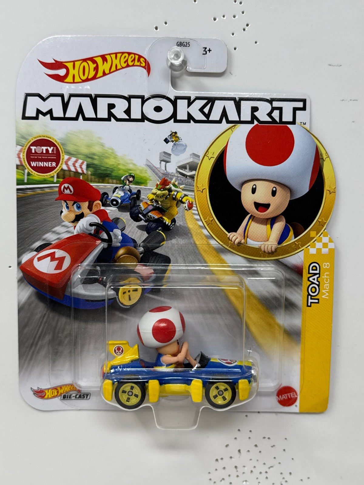 Hot Wheels Mario Kart Toad Mach 8 1:64 Diecast