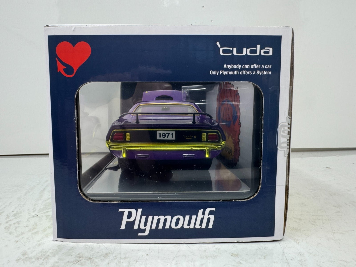 M2 Machines 1971 Plymouth Cuda 340 Rapid Transit CHASE 1:24 Diecast Gold Rims