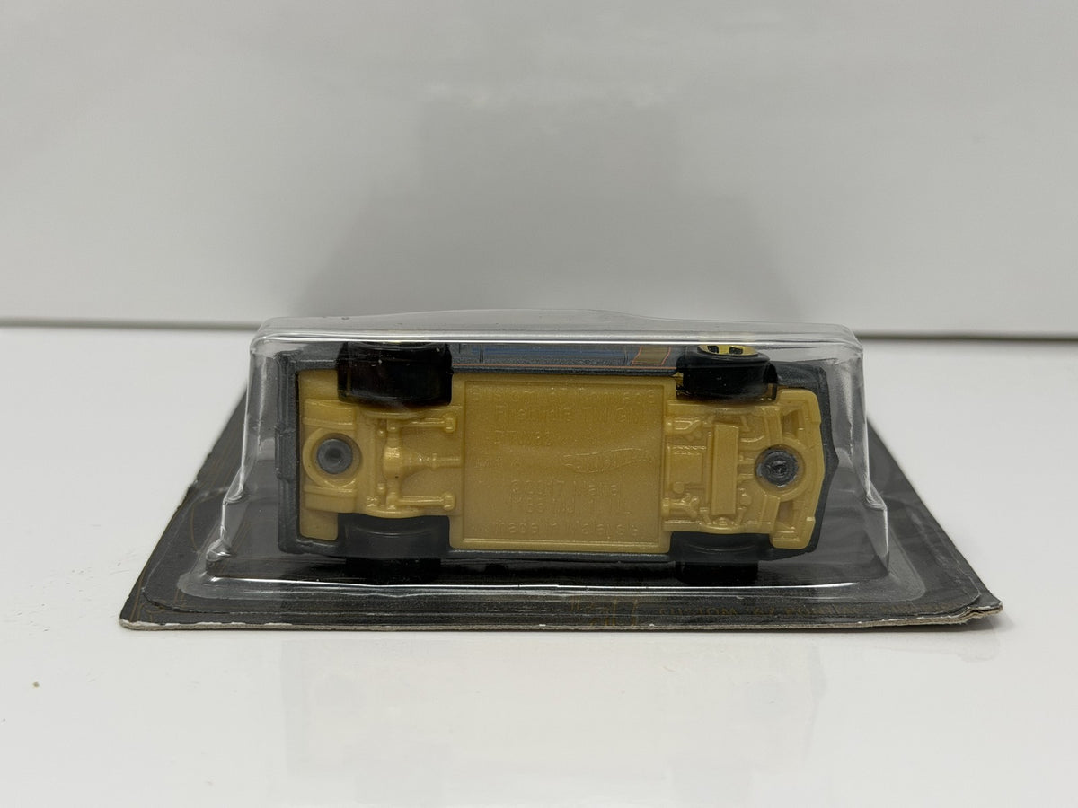 Hot Wheels Anniversary Black & Gold Custom 1967 Pontiac Firebird 1:64 Diecast