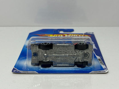 Hot Wheels Heat Fleet '09 1955 Chevy Nomad 1:64 Diecast Factory Sealed