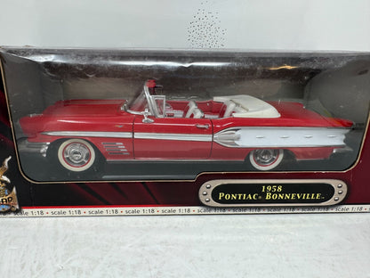 Road Signature 1958 Pontiac Bonneville Convertible 1:18 Diecast