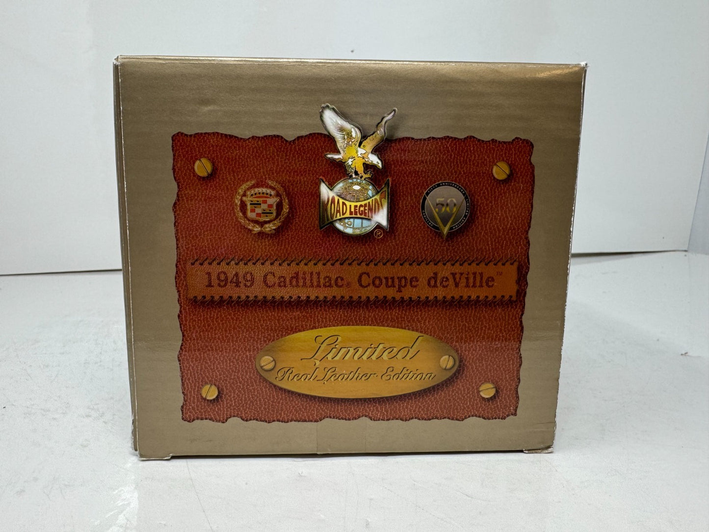 Yat Ming Road Legends 1949 Cadillac Coupe DeVille 1:18 Diecast Leather Edition