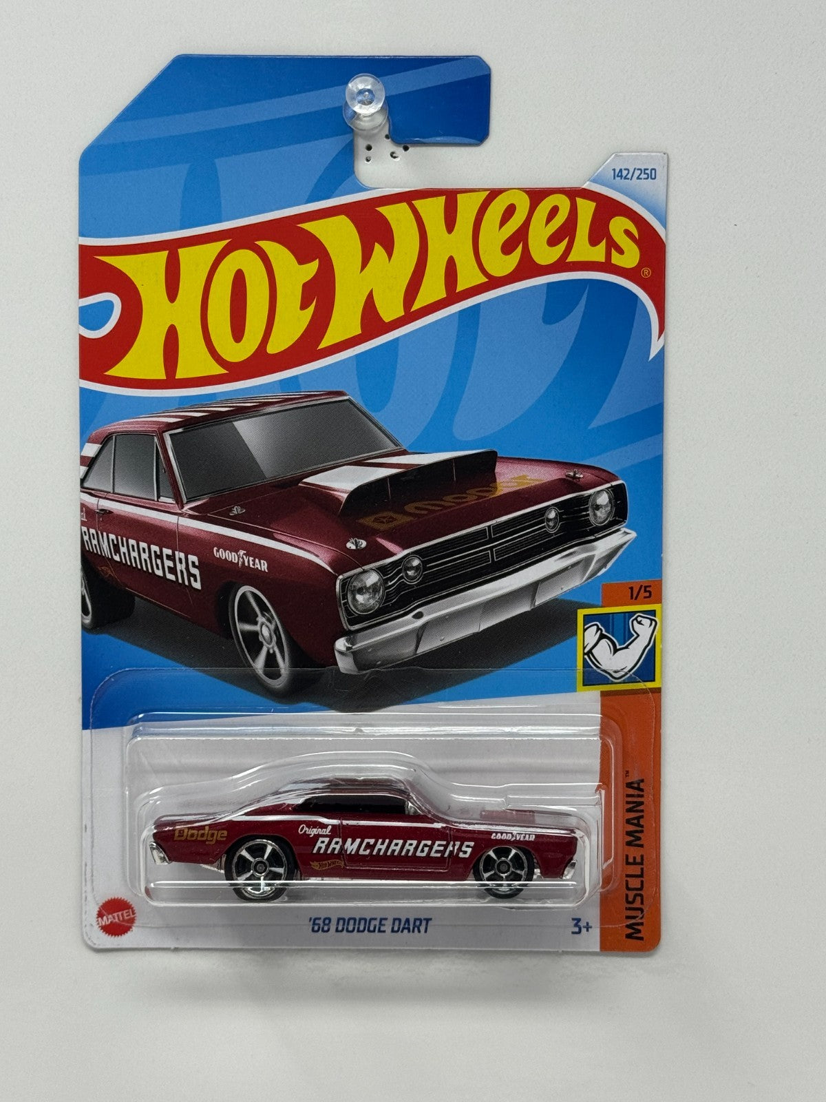 Hot Wheels Muscle Mania 1968 Dodge Dart 1:64 Diecast Burgundy