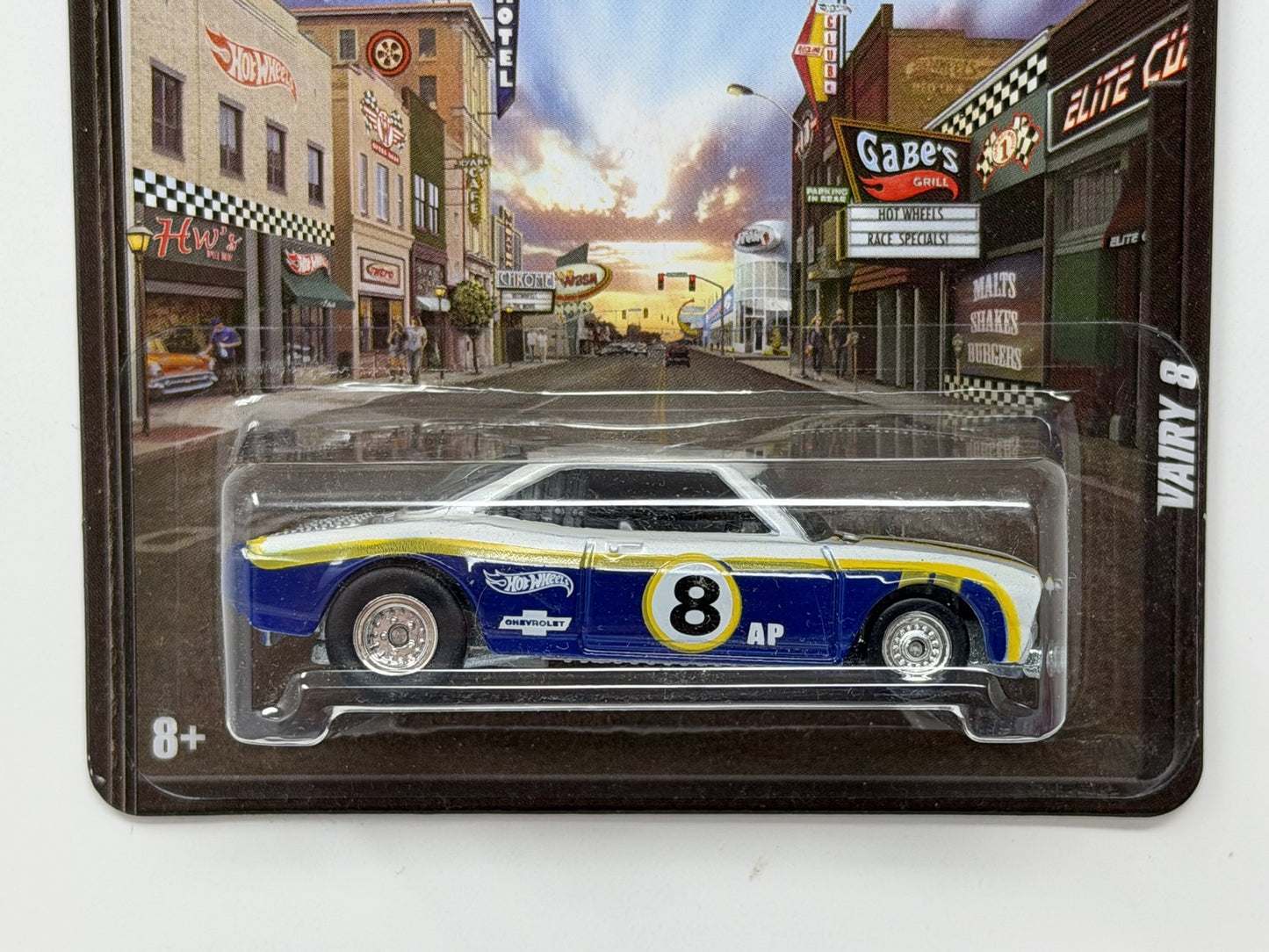 Hot Wheels Boulevard Vairy 8 1:64 Diecast Real Riders