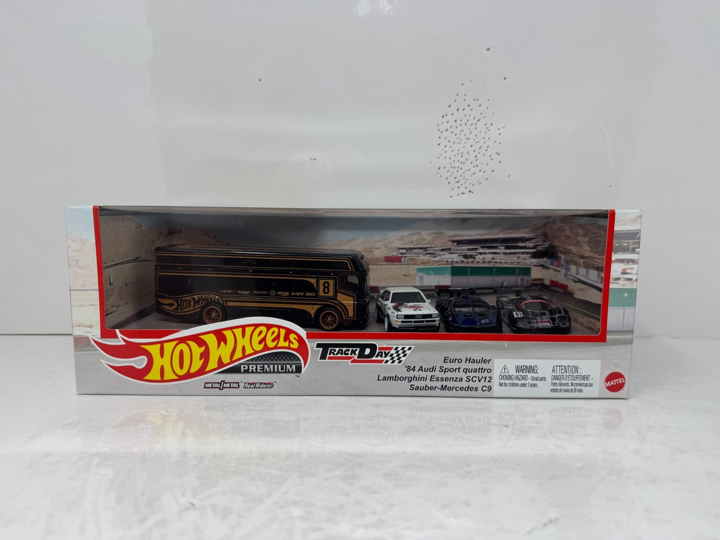 Hot Wheels Premium Track Day 4-Pack Collector Diorama Set 1:64 Diecast