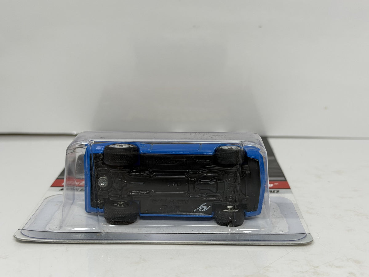 Hot Wheels Larry's Garage 1969 Chevrolet Camaro Blue 1:64 Diecast Real Riders