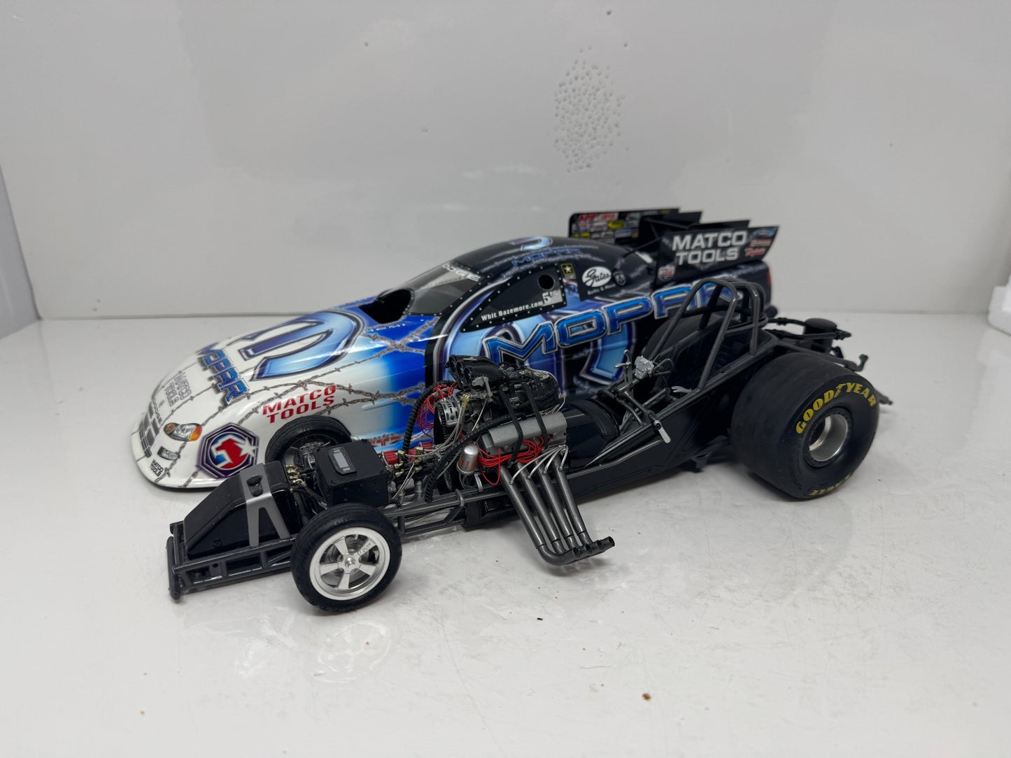 Milestone Whit Bazemore NHRA Mopar Mile High Dodge Funny Car 1:16 Scale