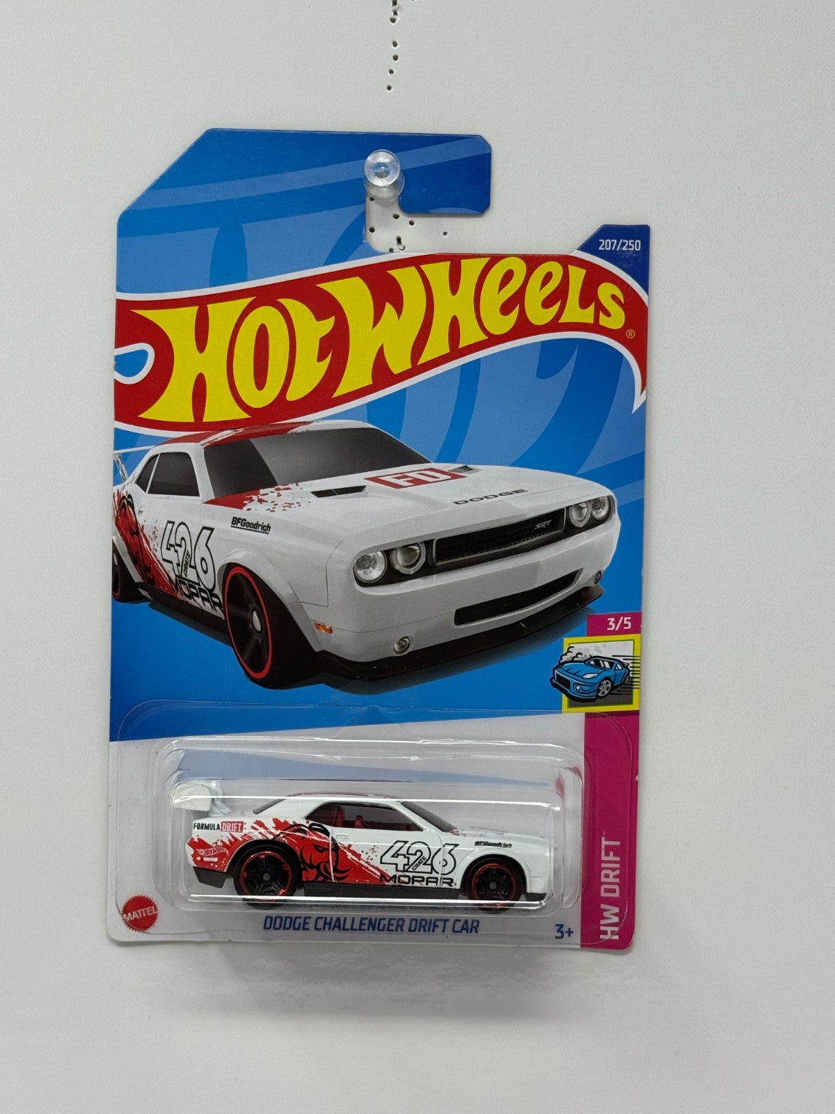 Hot Wheels Drift Dodge Challenger Drift Car 1:64 Diecast White
