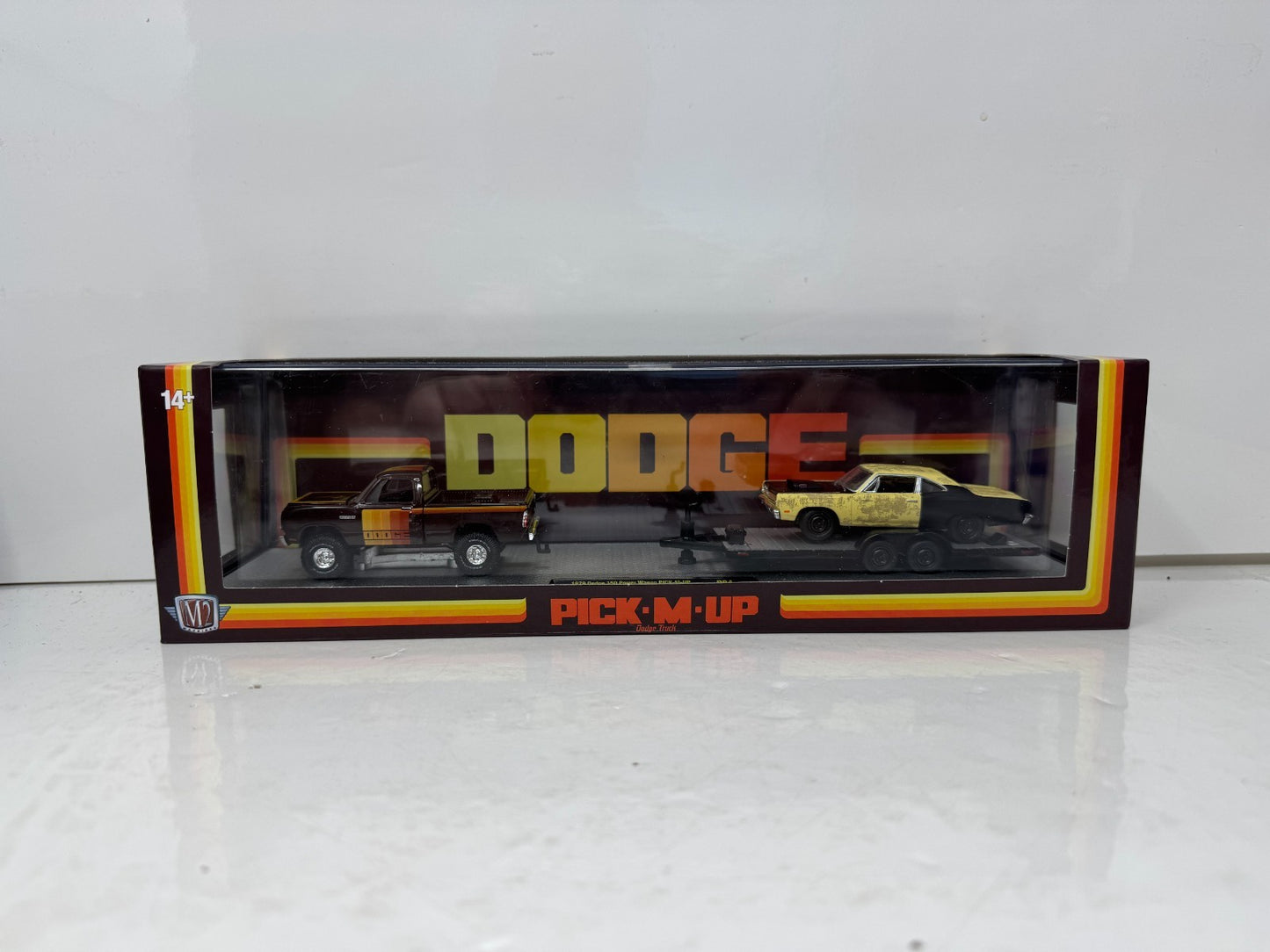M2 Machines Auto Haulers 1979 Dodge 150 Power Wagon PICK-M-UP 1:64 Diecast
