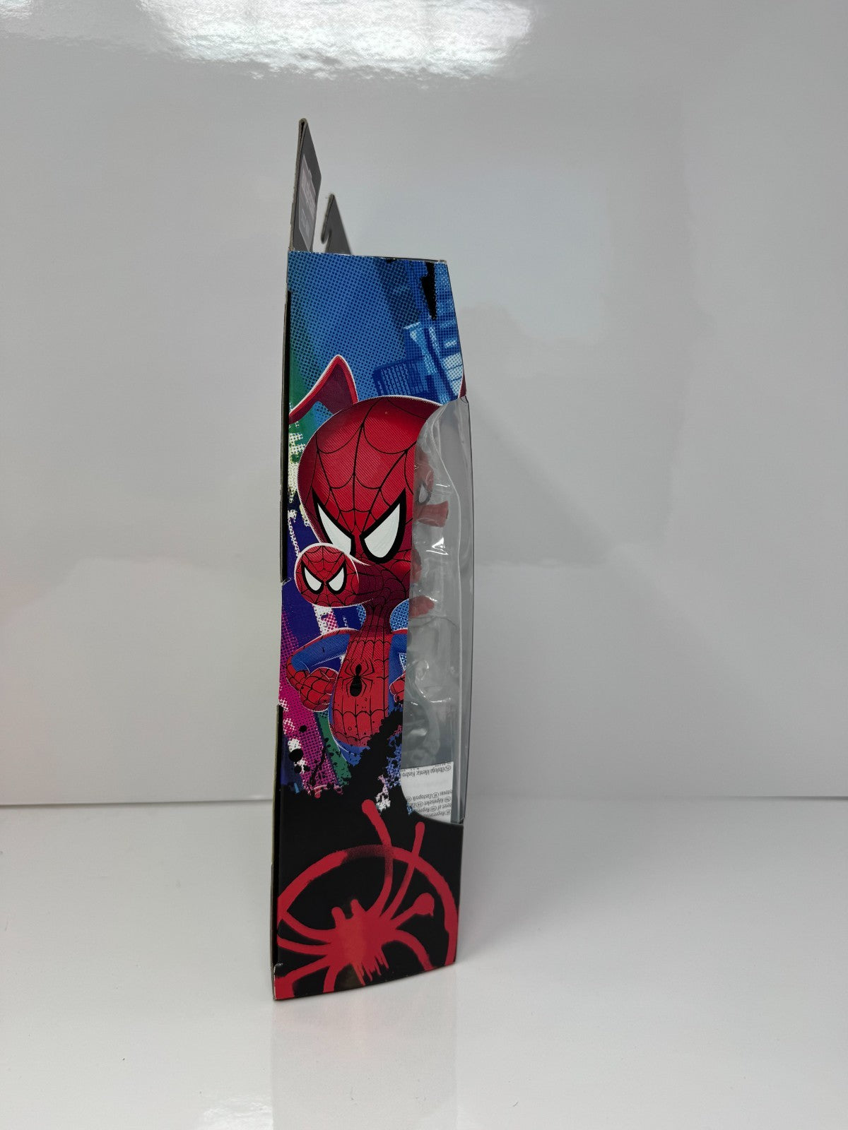 Marvel Legends Spider-Man Gwen Stacy Action Figure w/ Stilt-Man BAF Piece
