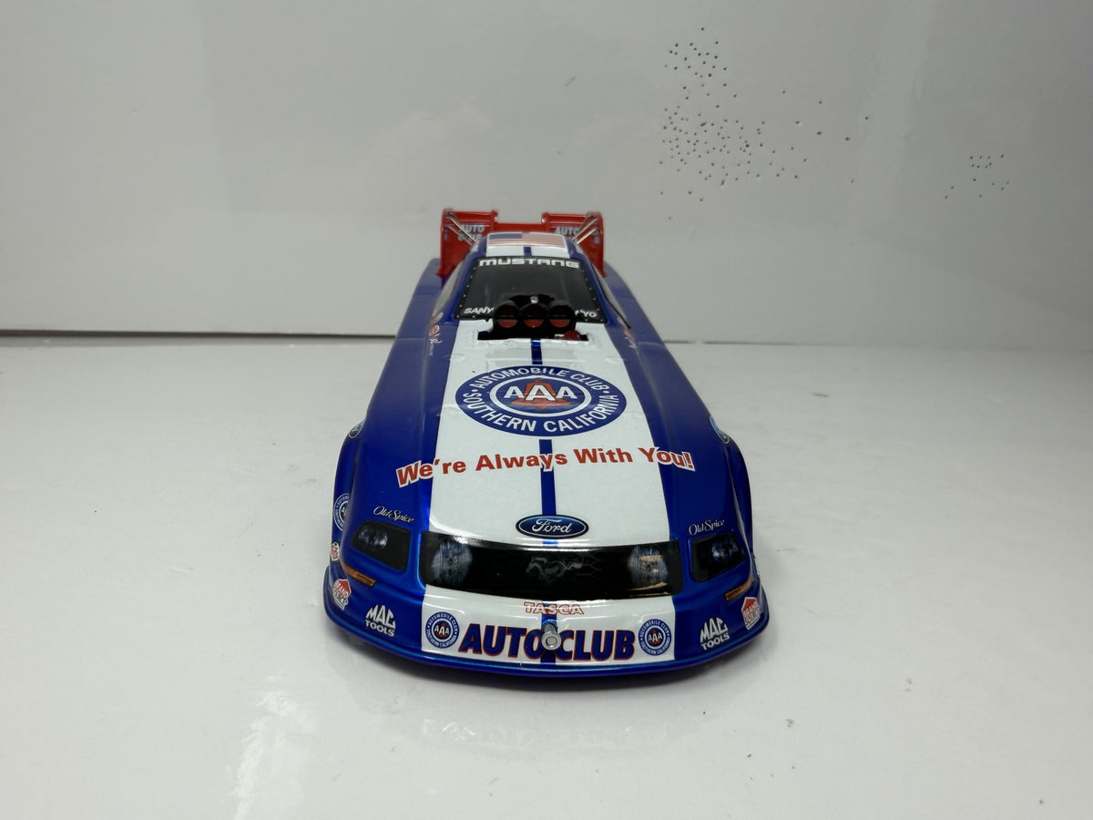 Action NHRA Robert Hight AAA 2008 Ford Mustang Liquid Color 1:24 Diecast