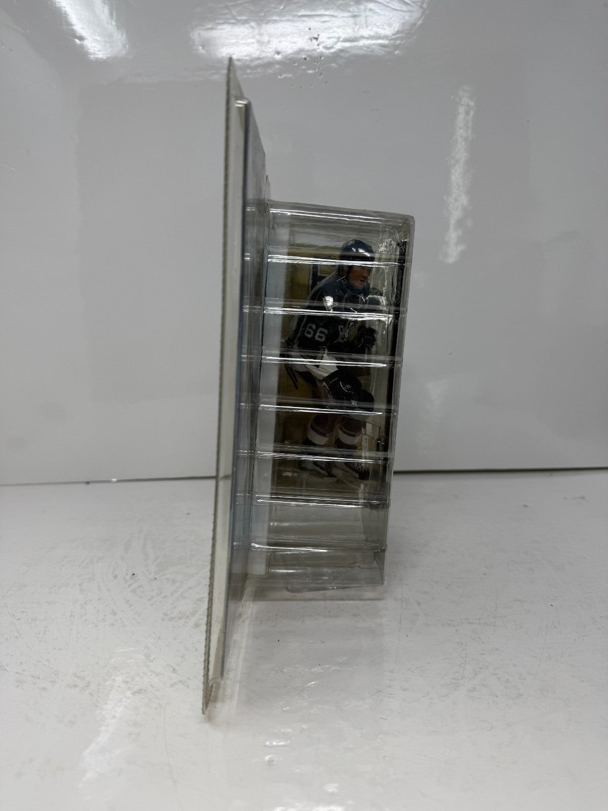 McFarlane NHL Mario Lemieux Pittsburgh Penguins Series 6 CHASE Figure