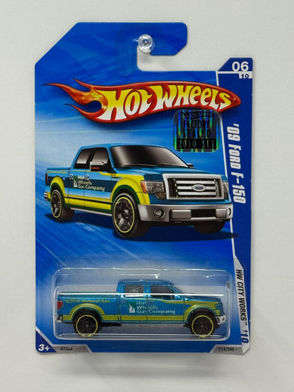 Hot Wheels HW City Works 2009 Ford F-150 1:64 Diecast Factory Sealed