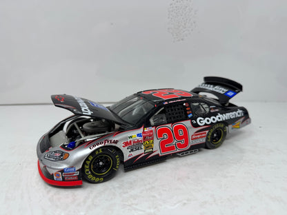 Action Nascar #29 Kevin Harvick GM Goodwrench Victory Burn-out 2003 1:24 Diecast