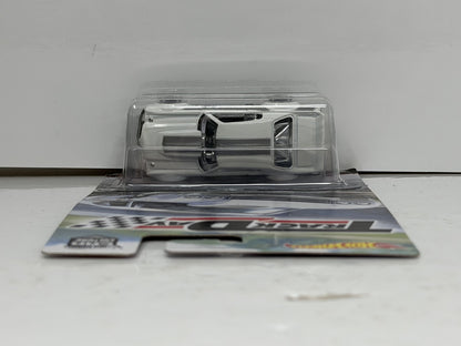 Hot Wheels Track Day 1970 Chevy Chevelle 1:64 Diecast Real Riders