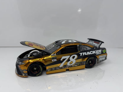 Lionel NASCAR Martin Truex Jr #78 Bass Pro 2017 Toyota Camry Chrome 1:24 Diecast