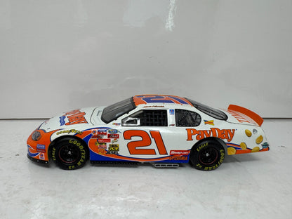 Action Nascar #21 Kevin Harvick PayDay 2003 Chevy Monte Carlo 1:24 Diecast