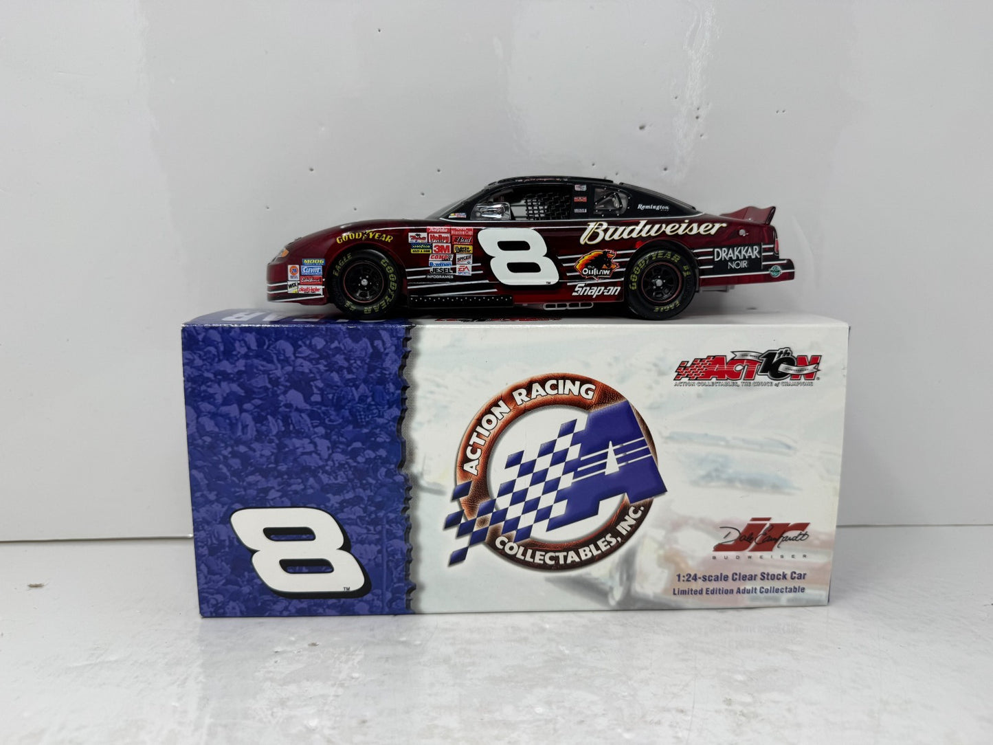 Action NASCAR #8 Dale Earnhardt Jr Budweiser 2002 Monte Carlo 1:24 Diecast