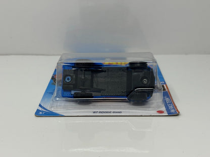 Hot Wheels Race Team 1987 Dodge D100 1:64 Diecast V2