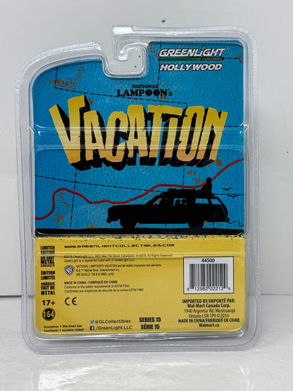 Greenlight Hollywood National Lampoon’s Vacation Wagon Queen Family Truckster 1:64 Diecast with Aunt Edna Piece