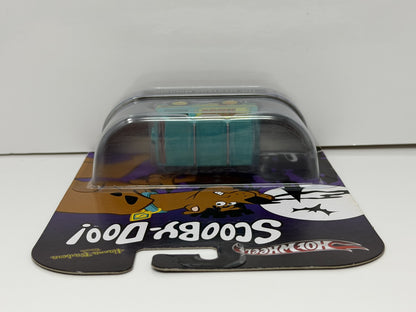 Hot Wheels Retro Entertainment Scooby-Doo Mystery Machine 1:64 Diecast