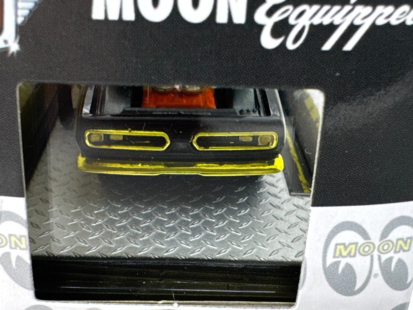 M2 Machines Mooneyes 1968 Plymouth Barracuda HEMI Super Stock CHASE 1:64 Diecast