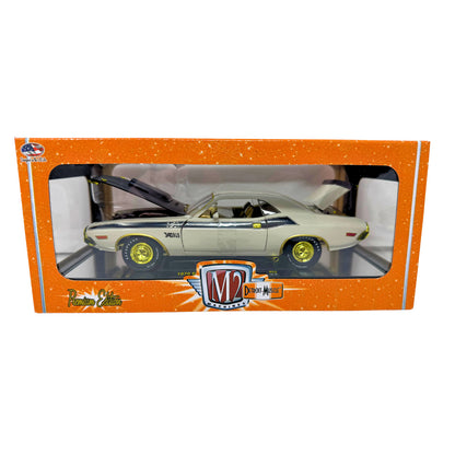 M2 Machines 1970 Dodge Challenger TA Detroit Muscle CHASE 1:24 Diecast Gold Rims