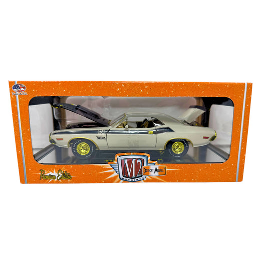 M2 Machines 1970 Dodge Challenger TA Detroit Muscle CHASE 1:24 Diecast Gold Rims