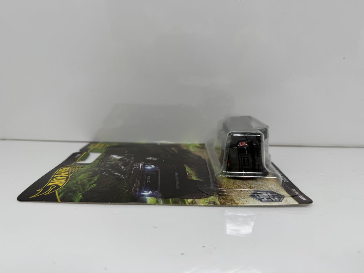 Hot Wheels Premium Off Road 2024 Toyota Land Cruiser CHASE 0/5 1:64 Diecast