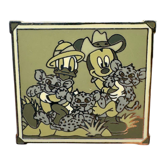 WDW Disney Mickey & Donald and Tiger Cubs Safari Snapshots Trading Pin DC1S7