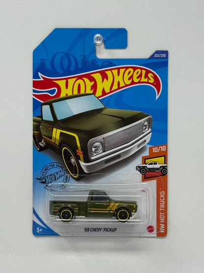 Hot Wheels HW Hot Trucks 1969 Chevy Pickup 1:64 Diecast
