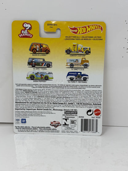 Hot Wheels Peanuts Snoopy Convoy Custom 1:64 Diecast Real Riders