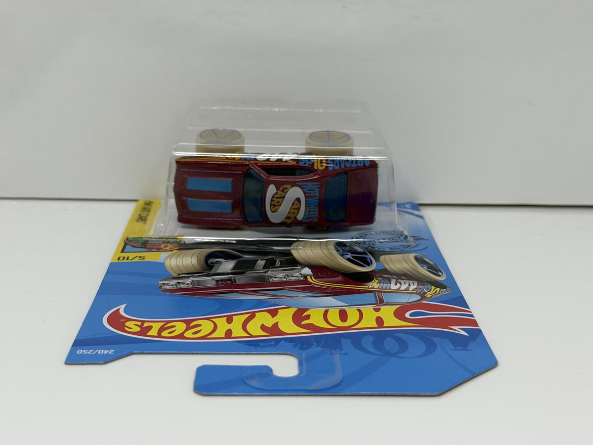 Hot Wheels HW Art Cars Oldsmobile 442 W-30 1:64 Diecast Red