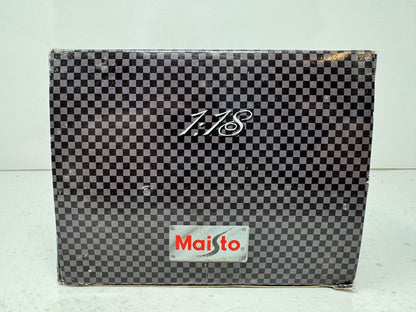 Maisto 1989 Mercedes-Benz 500SL Silver Series 1:18 Diecast